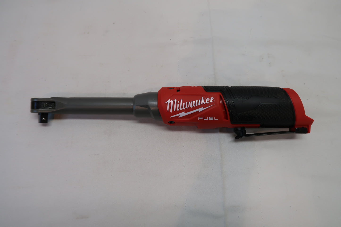 Milwaukee M12 2569-20 Extended Reach High-Speed 3/8" Ratchet