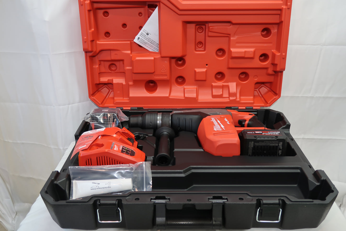 Milwaukee 2717-22HD 1 9/16" SDS Max Cordless Rotary Hammer Kit