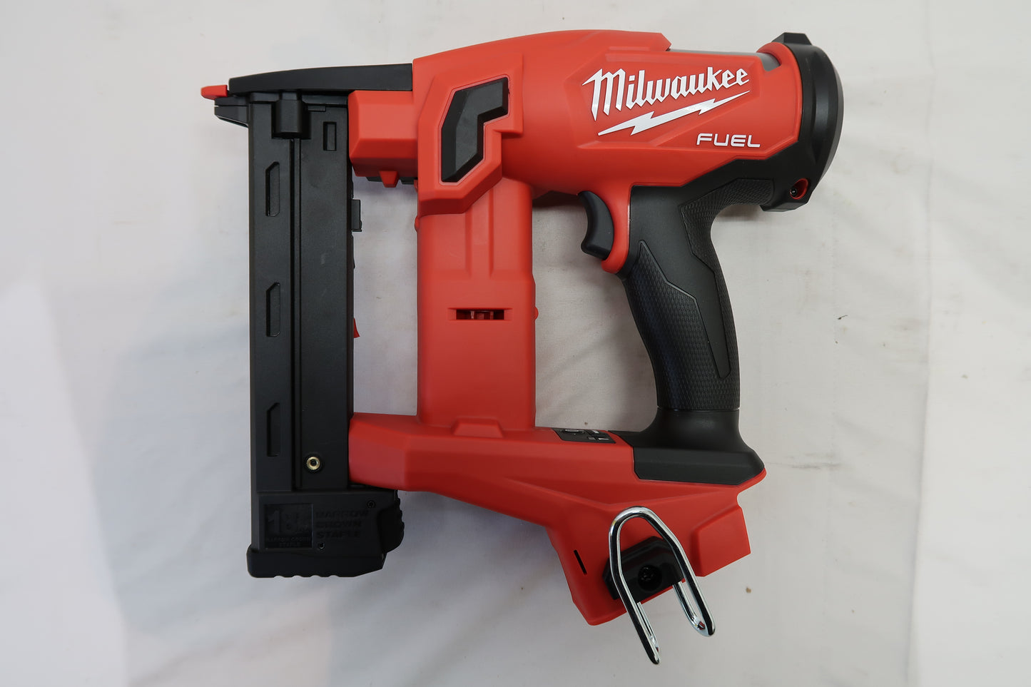 Milwaukee 2749-20 M18 FUEL 18 Gauge 1/4" Narrow Crown Stapler