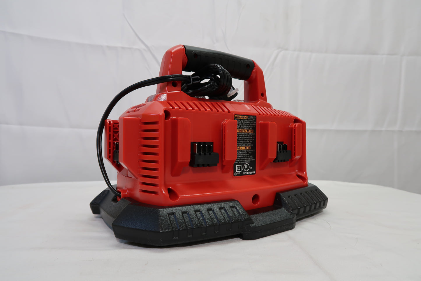 Milwaukee 48-59-1806 M18 Six Bay Sequential Charger