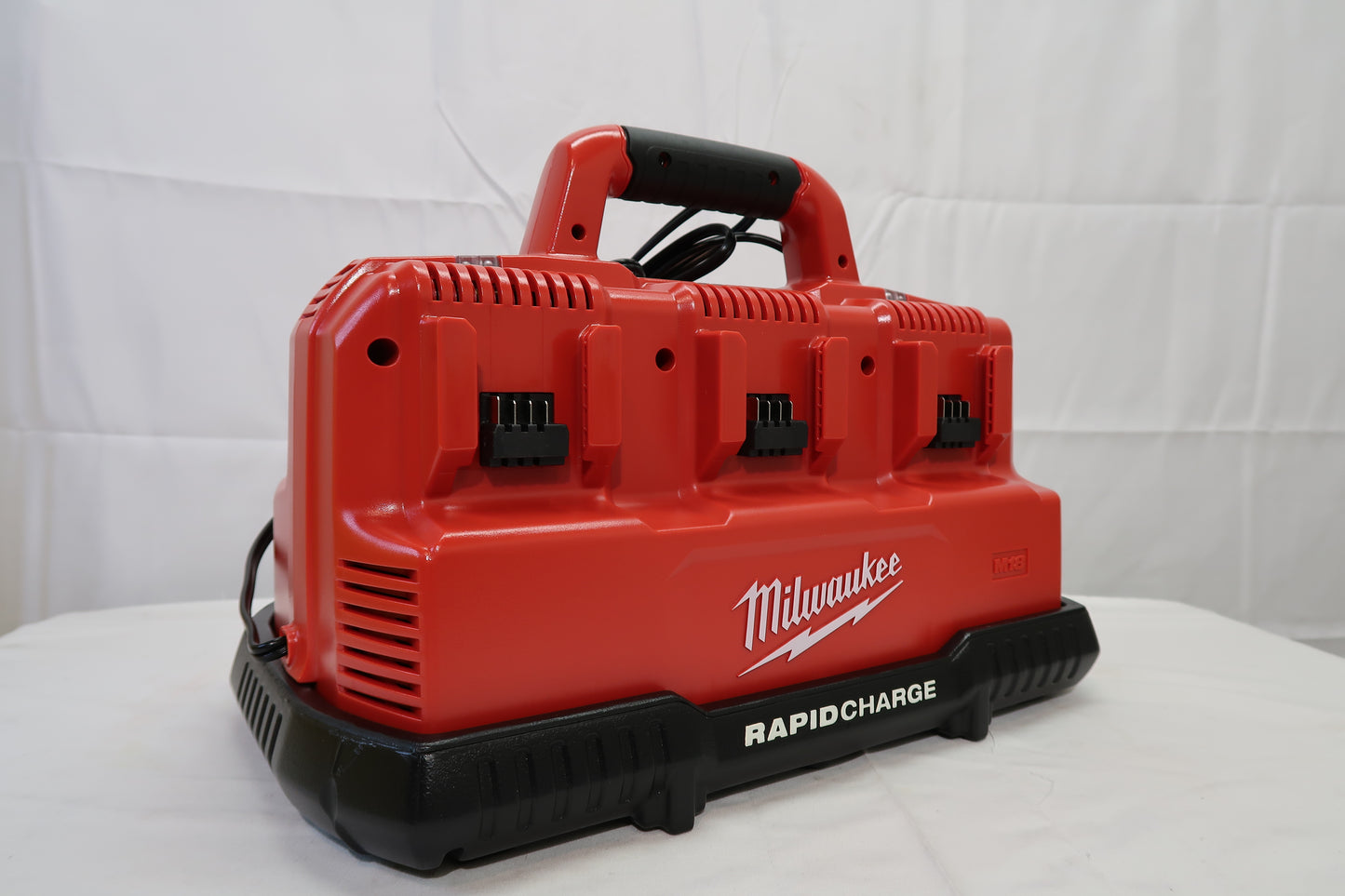 Milwaukee 48-59-1807 M18/M12 Rapid Charge Station