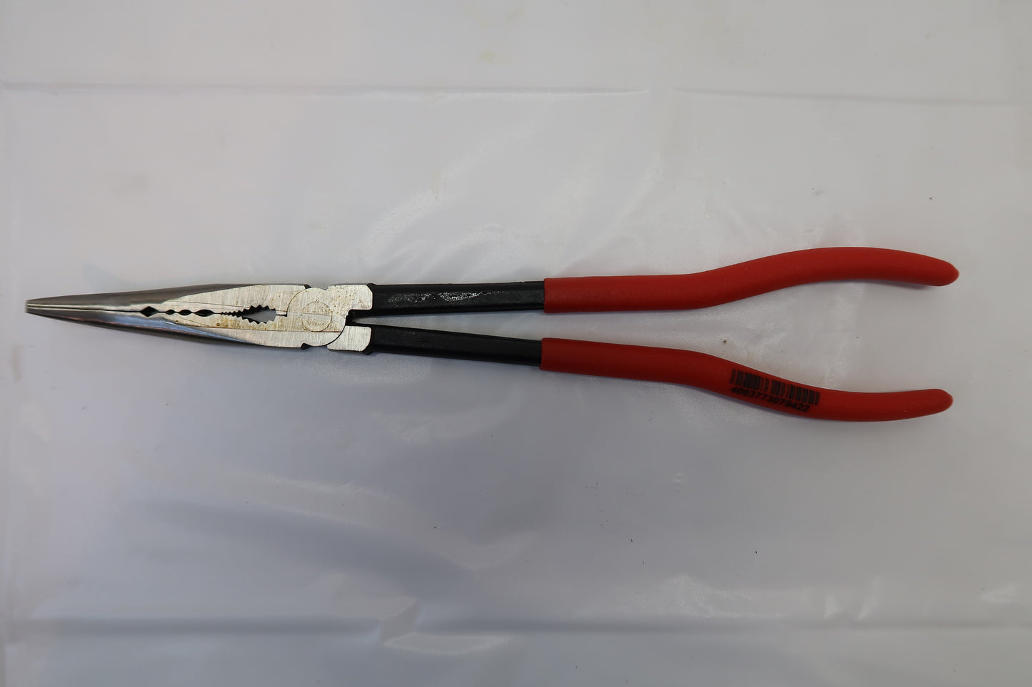 Knipex 28 81 280 Long-Reach Bent Needle Nose Pliers