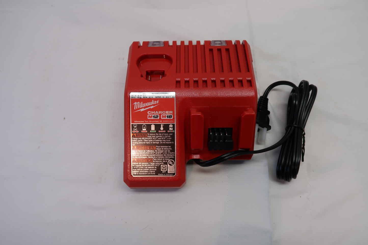 Milwaukee 48-59-1812 M18/M12 Chargers