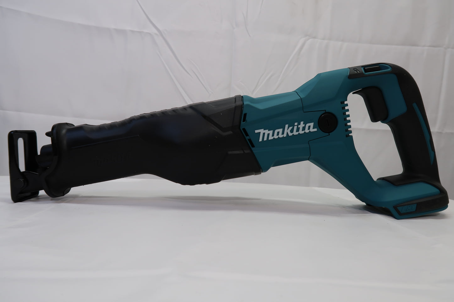 Makita XRJ04Z 18v LXT Reciprocating Saw (Tool Only)
