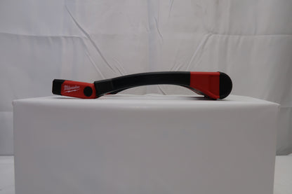 Milwaukee 2117-21 REDLITHIUM USB 400 Lumen Neck Light
