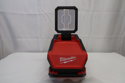 Milwaukee 2358-20 M18 ROVER Camping Flood Light