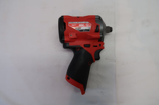Milwaukee M12 2555-20 1/2" Stubby Impact Wrench