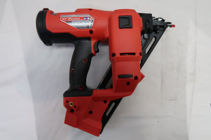 Milwaukee 2839-20 M18 FUEL 15 Gauge Finish Nailer