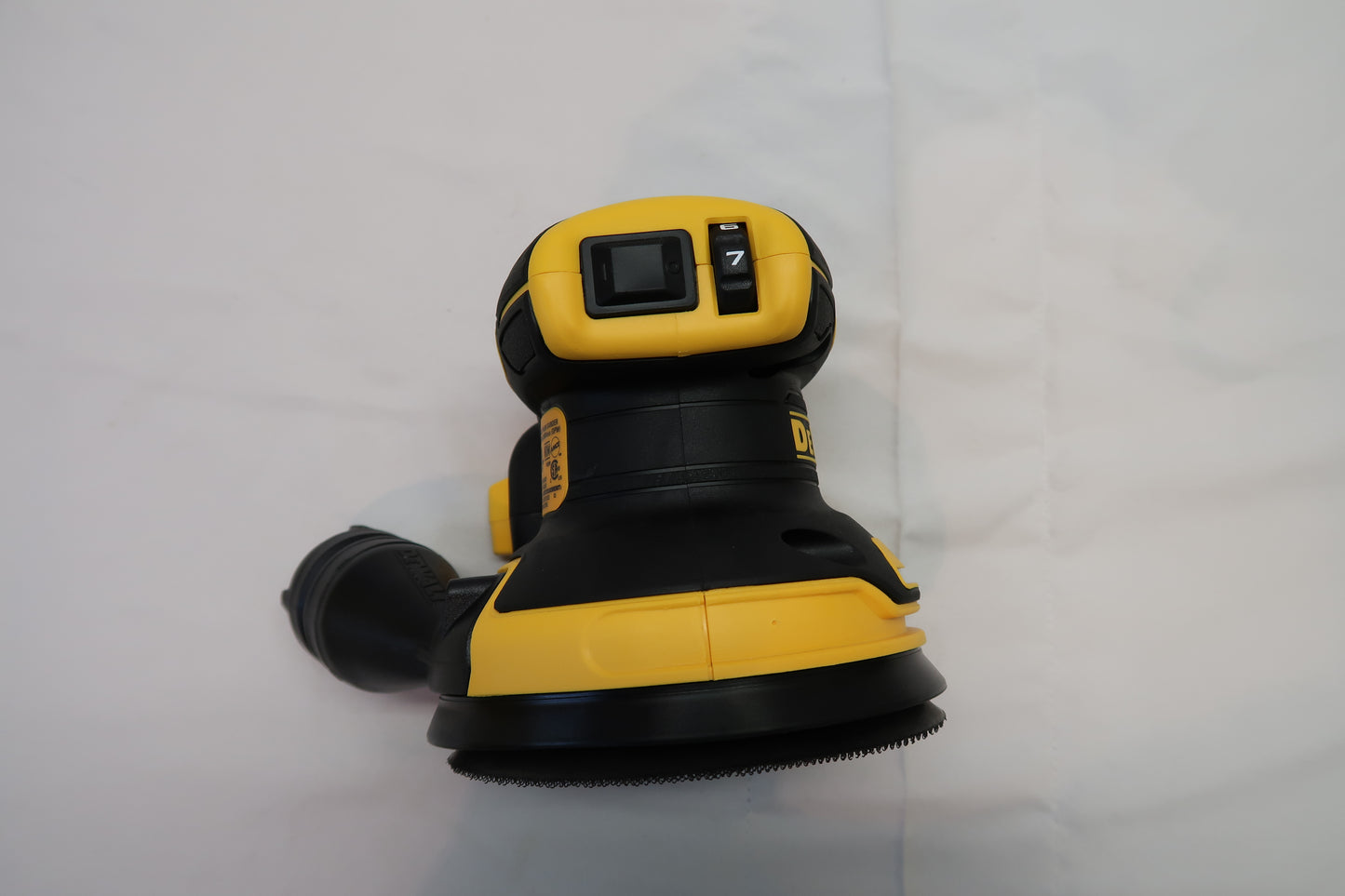 DeWalt DCW210B 20v Cordless Random Orbital Sander (Tool Only)
