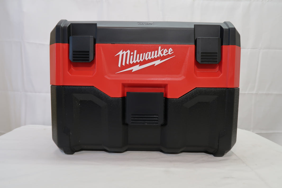 Milwaukee 0880-20 M18 2 gallon Wet/Dry Vacuum
